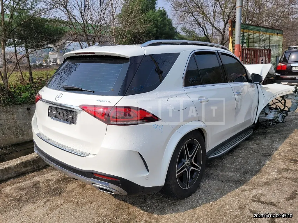 Photo 2 of 14: 2020 Mercedes-Benz GLE450 4Matic, VIN W1NFB5KB9LA264910 — Korean insurance auction
