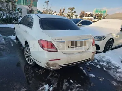 Photo 1 of 27: 2020 Mercedes-Benz E300 4Matic — Korean insurance auction