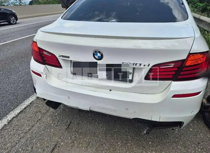 Photo 2 of 3: 2016 BMW 530d xDrive — Korean insurance auction
