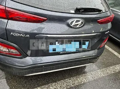Photo 1 of 7: 2018 Hyundai Kona Electric Car, VIN KMHK281GFKU015086 — Korean insurance auction