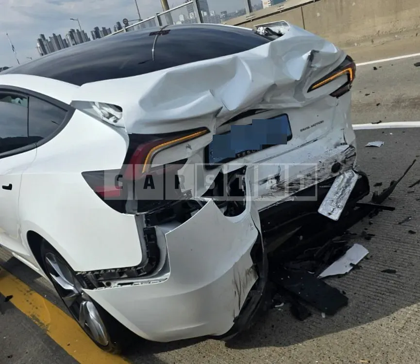 Photo 2 of 6: 2024 Tesla Model 3 Long Range — Korean insurance auction