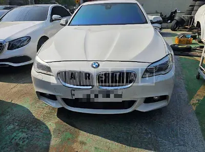 Photo 1 of 19: 2016 BMW 520d — Korean insurance auction