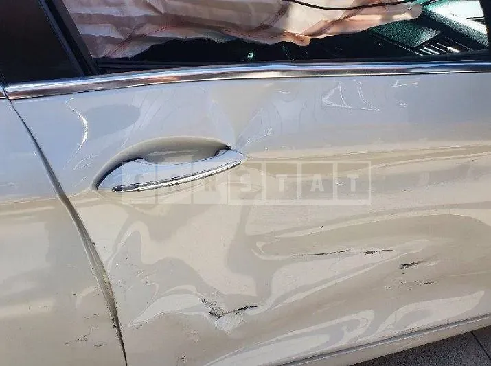 Photo 2 of 26: 2014 BMW 520d — Korean insurance auction