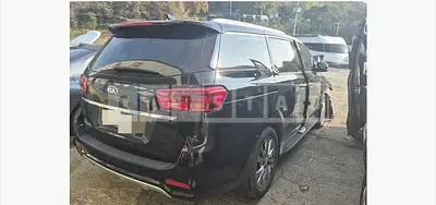 Photo 1 of 12: 2019 Kia Carnivals — Korean insurance auction