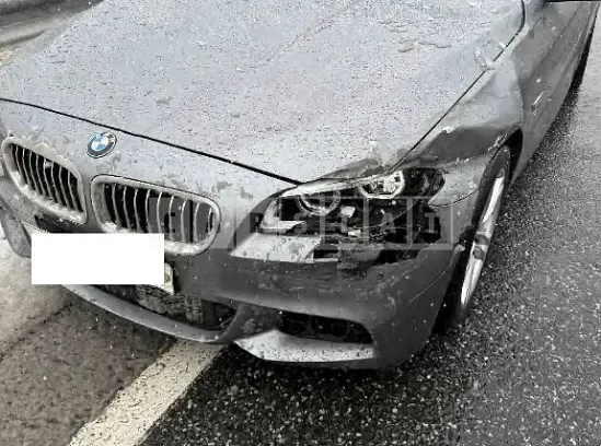 Photo 2 of 8: 2016 BMW 520d xDrive — Korean insurance auction