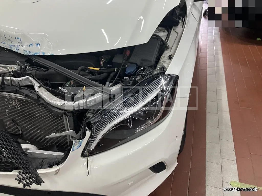 Photo 2 of 50: 2016 Mercedes-Benz A200, VIN WDDBF4DB4GJ441375 — Korean insurance auction