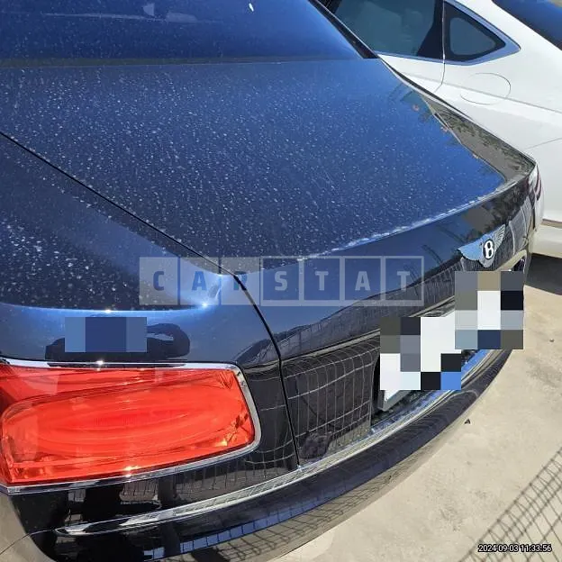 Photo 2 of 12: 2015 Bentley Flying Spur W12 — Korean insurance auction
