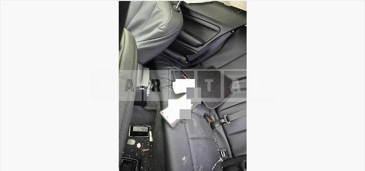 Photo 2 of 11: 2016 BMW 118d — Korean insurance auction