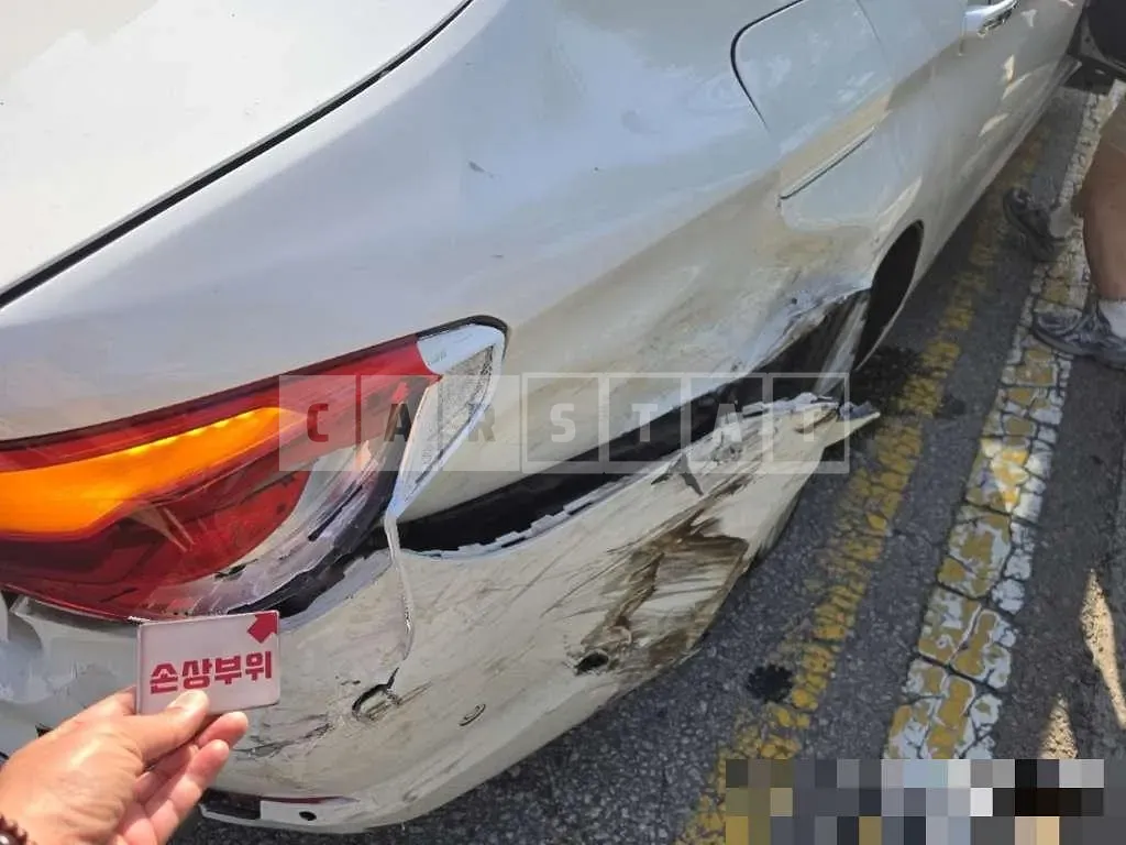 Photo 2 of 7: 2018 BMW 520d — Korean insurance auction