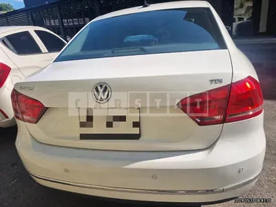 Photo 1 of 10: 2015 Volkswagen Passat 2.0 TDI — Korean insurance auction