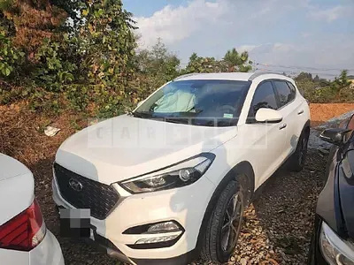 Photo 1 of 12: 2016 Hyundai Tucson TL 1.7, VIN KMHJ3815GHU257975 — Korean insurance auction