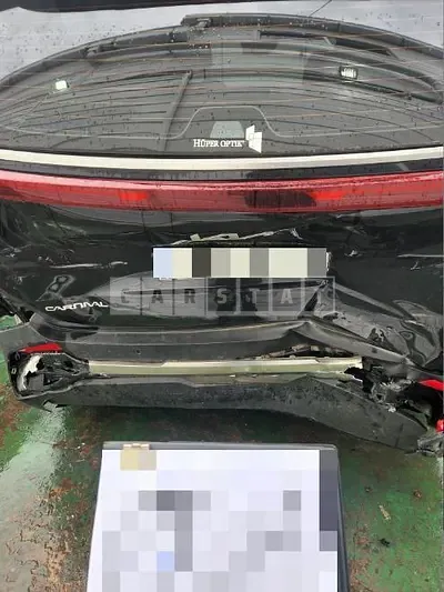 Photo 1 of 10: 2024 Kia Carnival 2.2 — Korean insurance auction