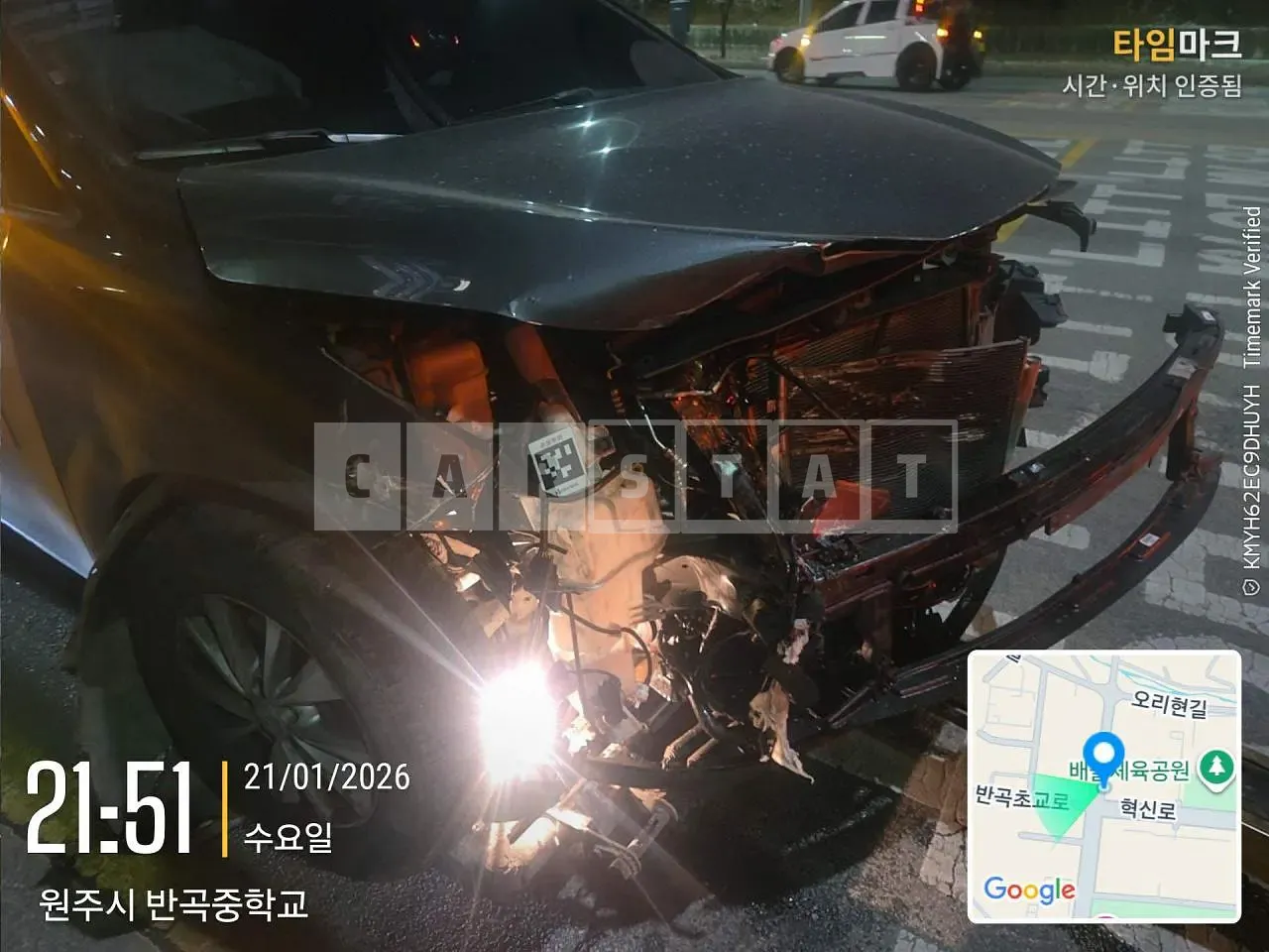 Photo 2 of 11: 2017 Kia Carnival, VIN KNHMF37ABHS332383 — Korean insurance auction