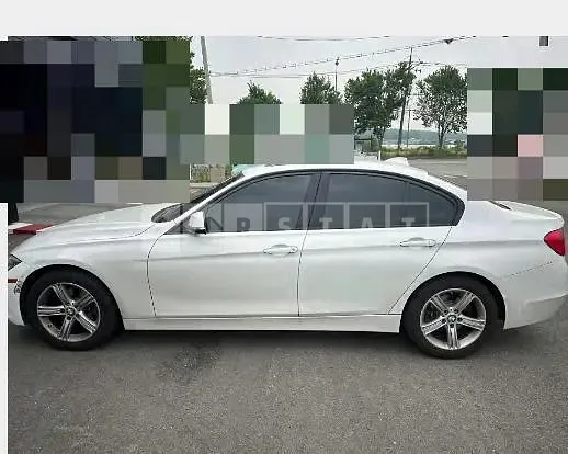 Photo 2 of 9: 2015 BMW 320d — Korean insurance auction