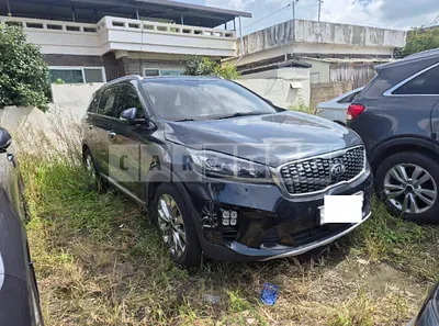 Photo 1 of 9: 2018 Kia Sorento, VIN KNAPS81BDJA412424 — Korean insurance auction