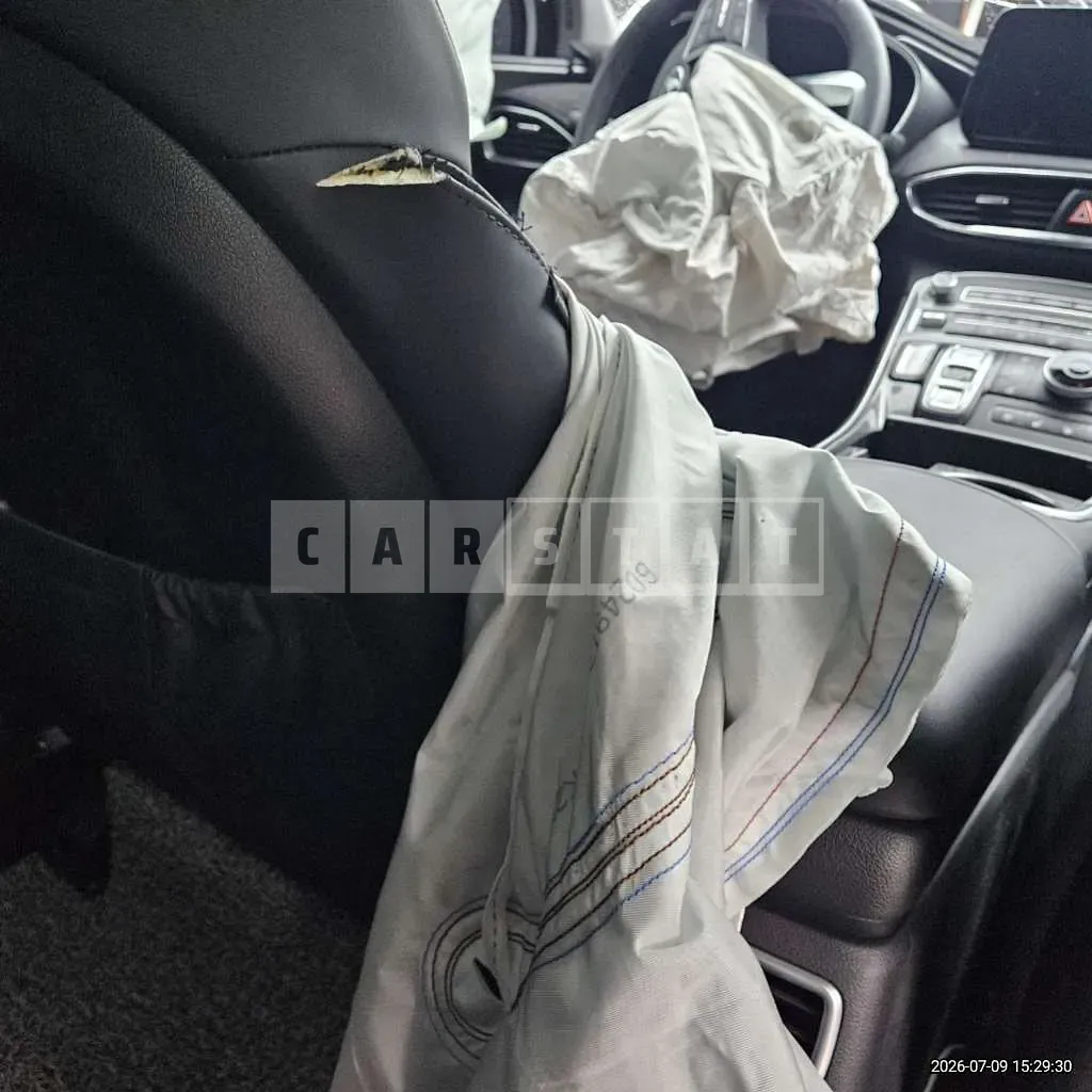 Photo 2 of 20: 2023 Hyundai Santa Fe TM — Korean insurance auction