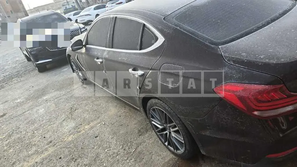 Photo 2 of 23: 2018 Genesis G70 AWD — Korean insurance auction