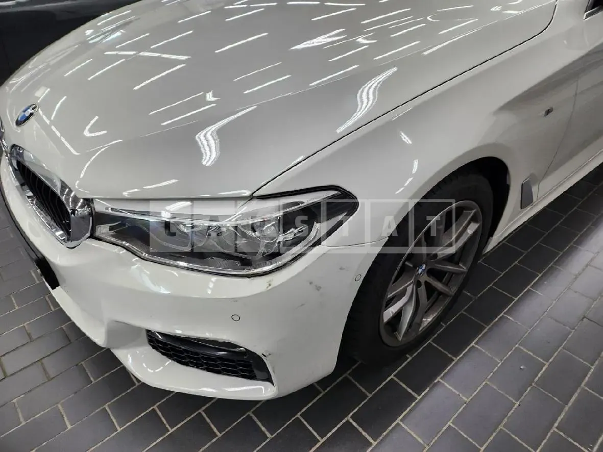 Photo 2 of 4: 2018 BMW (parts) 530i Headlights — Korean insurance auction
