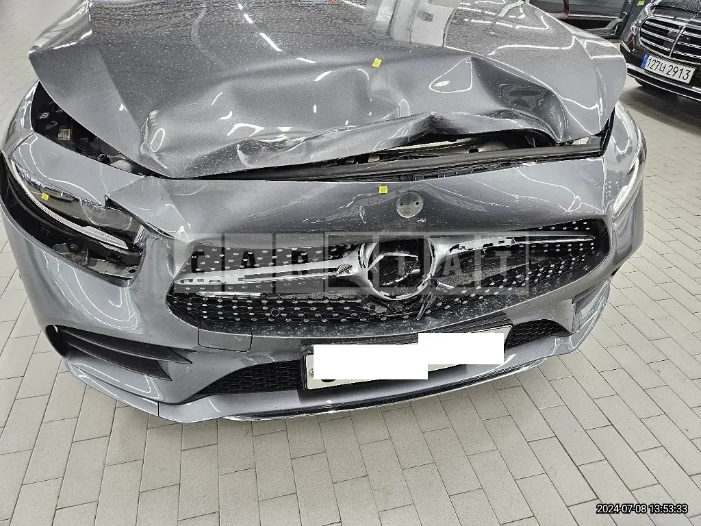 Photo 2 of 30: 2019 Mercedes-Benz CLS450 4Matic — Korean insurance auction
