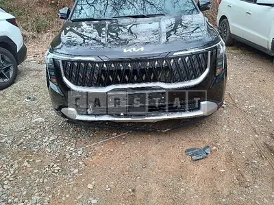 Photo 1 of 13: 2026 Kia Carnival — Korean insurance auction