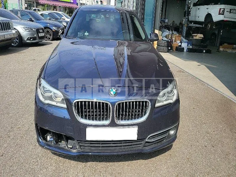 Photo 2 of 22: 2016 BMW 528i — Korean insurance auction