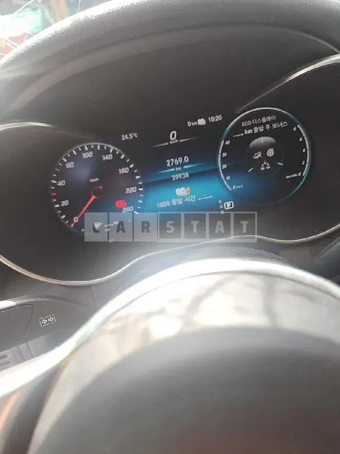 Photo 2 of 23: 2021 Mercedes-Benz GLC300e 4Matic Coupe — Korean insurance auction