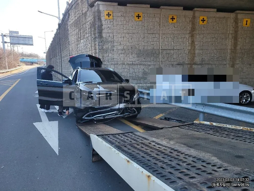 Photo 2 of 7: 2018 Mercedes-Benz GLA220, VIN WDCTG4FB6JJ479992 — Korean insurance auction