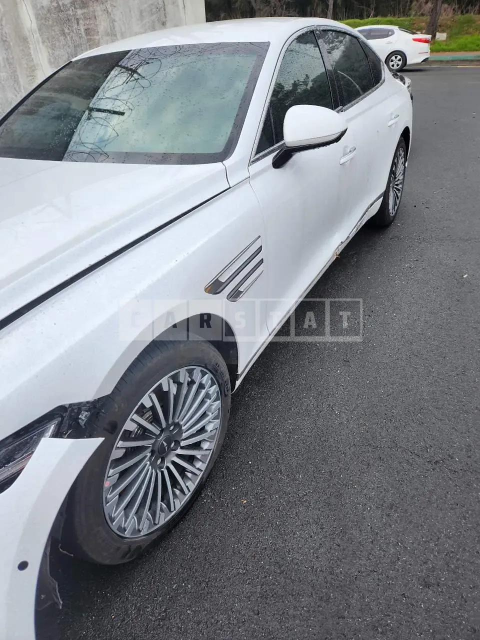 Photo 2 of 13: 2023 Genesis G80, VIN KMTGE411PPU007034 — Korean insurance auction