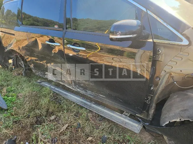 Photo 2 of 10: 2019 Kia Carnival — Korean insurance auction