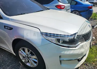 Photo 1 of 6: 2018 Kia K5 — Korean insurance auction
