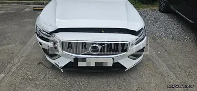 Photo 1 of 30: 2020 Volvo S60T5 — Korean insurance auction