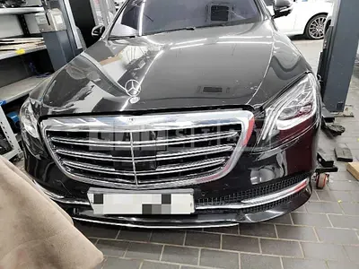 Photo 1 of 29: 2018 Mercedes-Benz S560 4Matic L, VIN WDDUG8GB8KA448797 — Korean insurance auction