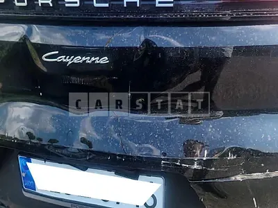 2024 Porsche/Cayenne Coupe (5-seater)