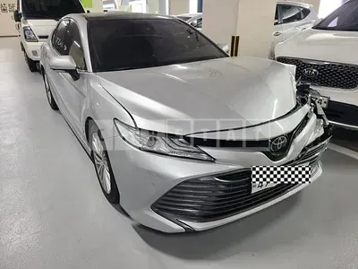 Photo 1 of 11: 2018 Toyota Camry, VIN JTNB11HK2J3072640 — Korean insurance auction