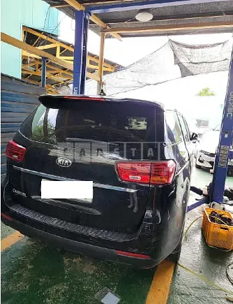 Photo 2 of 11: 2019 Kia Carnival, VIN KNHMF37ABKS490933 — Korean insurance auction