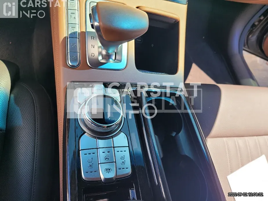 Photo 2 of 14: 2020 Genesis Acupuncture Nessis G90 3.8 — Korean insurance auction
