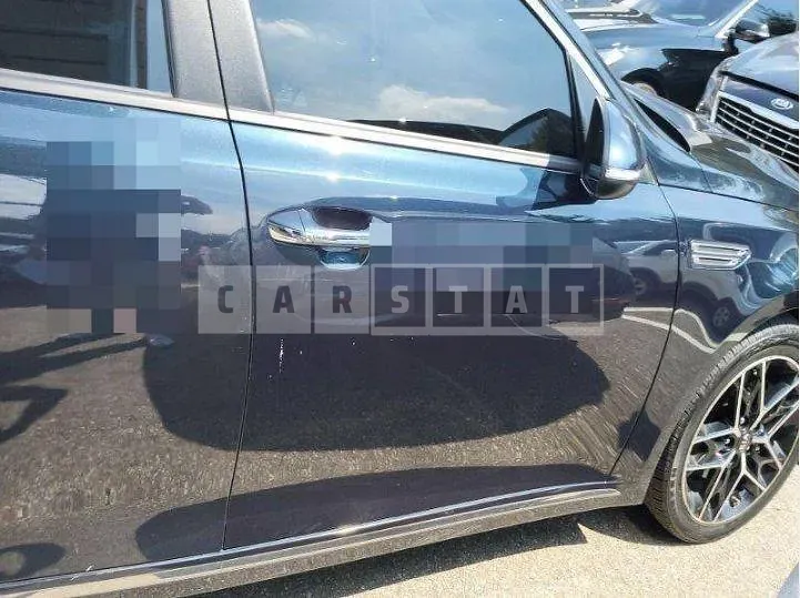 Photo 2 of 29: 2018 Kia K5, VIN KNAGW417GKA265486 — Korean insurance auction