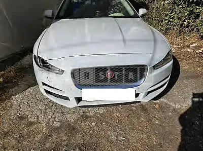 Photo 1 of 12: 2016 Jaguar XE 2.0d — Korean insurance auction