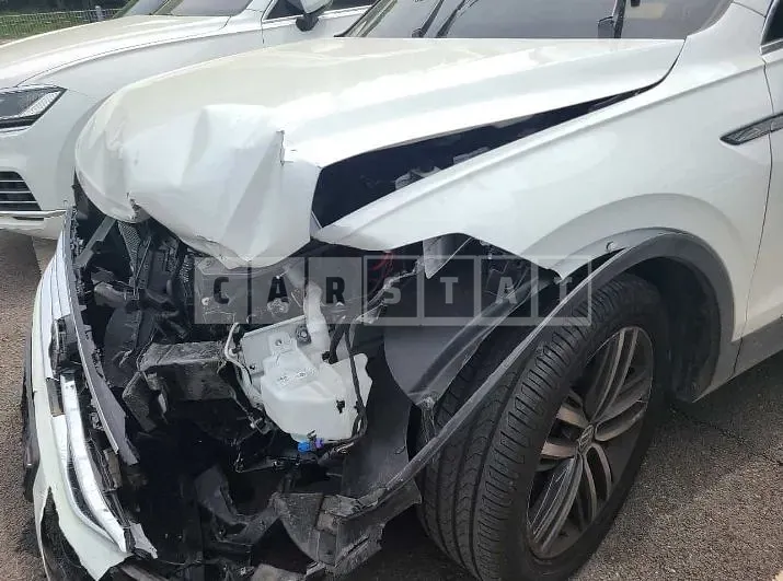 Photo 2 of 15: 2022 Volkswagen Tiguan 2.0 TDI 4MOTION — Korean insurance auction