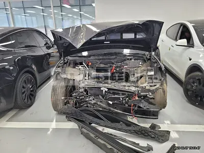 Photo 1 of 19: 2018 Tesla Model X100d, VIN 5YJXCBE23JF131339 — Korean insurance auction