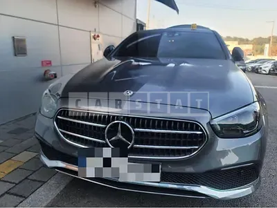 Photo 1 of 30: 2022 Mercedes-Benz E350 4Matic — Korean insurance auction
