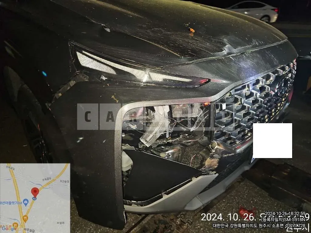 Photo 2 of 14: 2023 Hyundai Santa Fe — Korean insurance auction