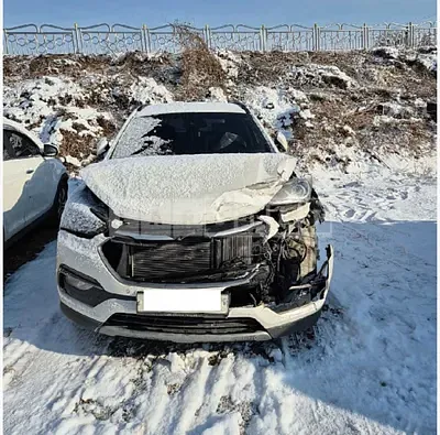 Photo 1 of 38: 2016 Hyundai Santa Fe — Korean insurance auction