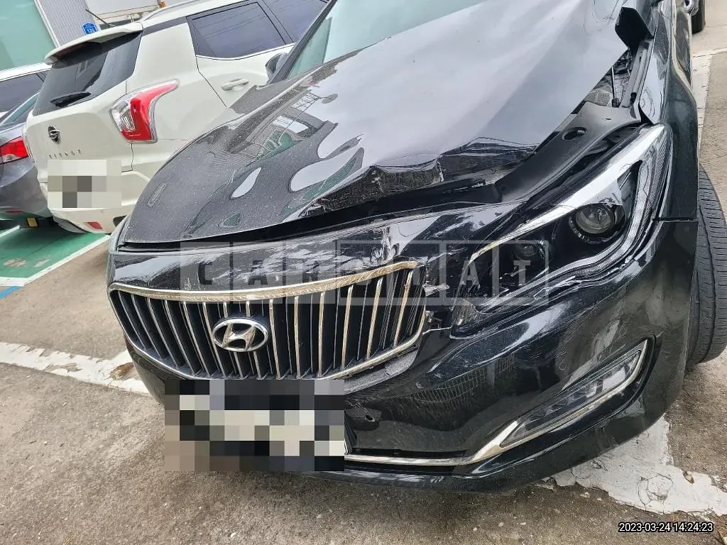 Photo 2 of 13: 2014 Jaguar Aslan 3.3 — Korean insurance auction
