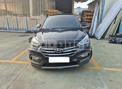 Photo 1 of 18: 2016 Hyundai Santa Fe — Korean insurance auction