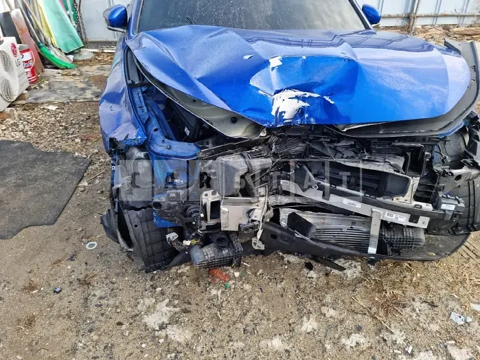 Photo 2 of 11: 2019 Genesis G70 3.3T, VIN KMTG541EDLU059523 — Korean insurance auction