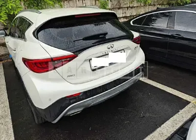 2019 infiniti QX30 AWD