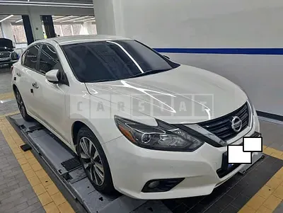 Photo 1 of 21: 2017 Nissan Altima 2.5, VIN 1N4AL3AP5HC238032 — Korean insurance auction