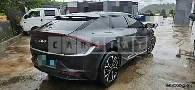 Photo 1 of 12: 2022 Kia EV6 Long Range Air Electric Car — Korean insurance auction