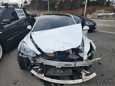 Photo 1 of 8: 2021 Tesla Model 3 Long Range, VIN 5YJ3E1EB3MF892220 — Korean insurance auction